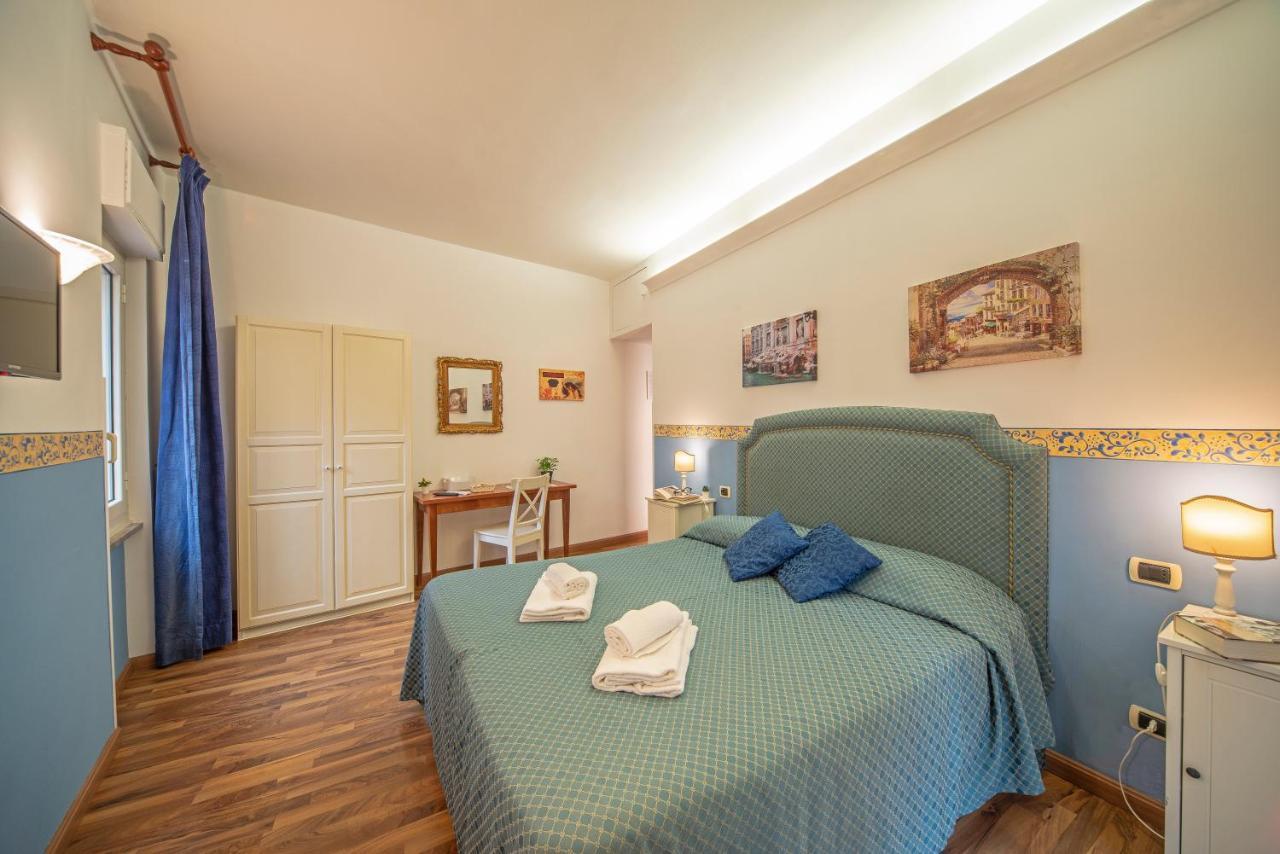 Guest house Gregorio's *