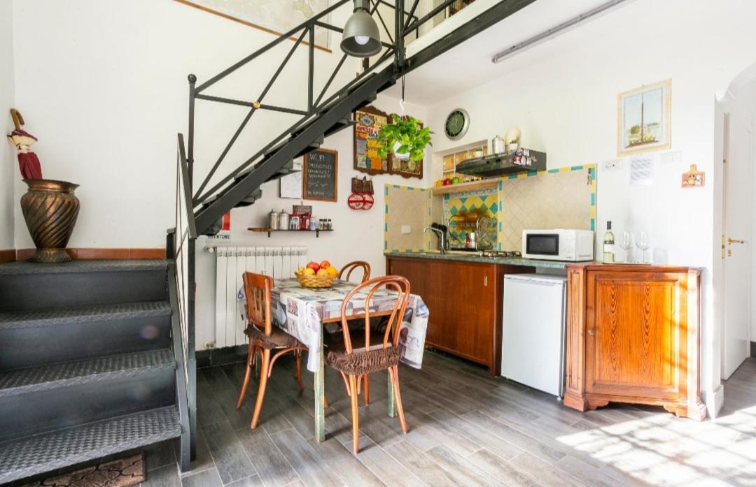 Ave Cesare Apartment Rome