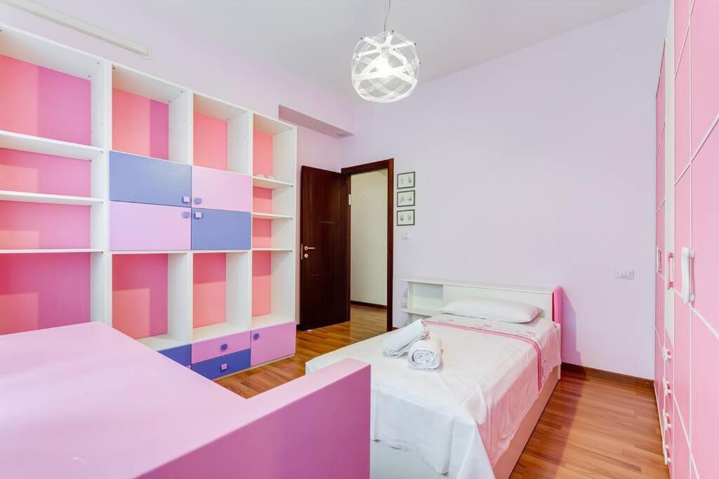 Apartment Exclusive In Eur *