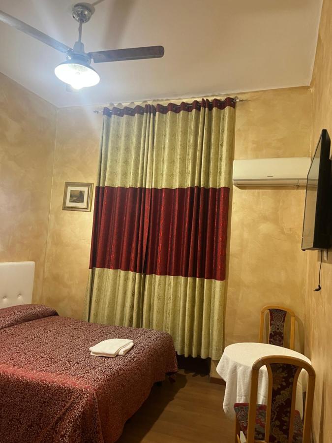 Roma Guest House Affittacamere