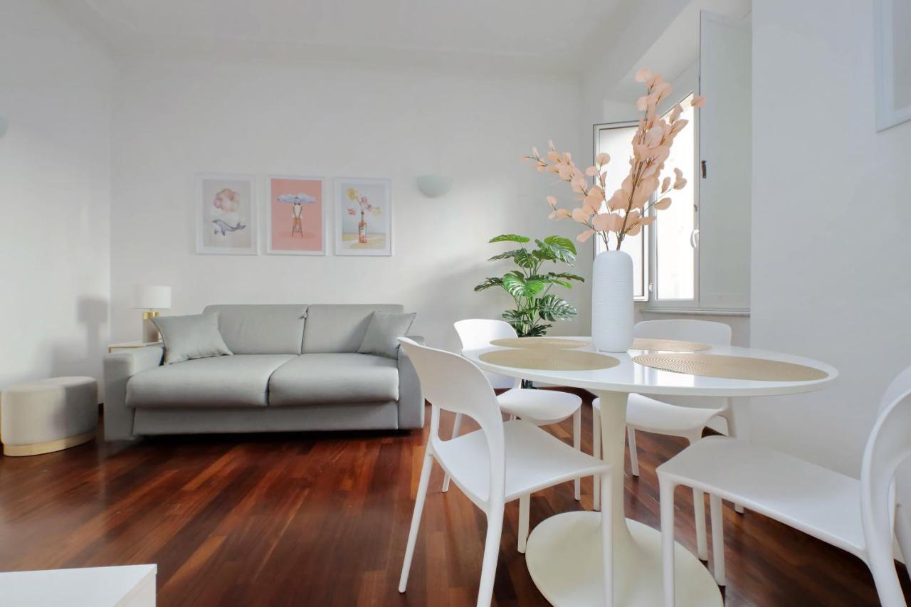Domus Lou Elegante In Trastevere Apartment