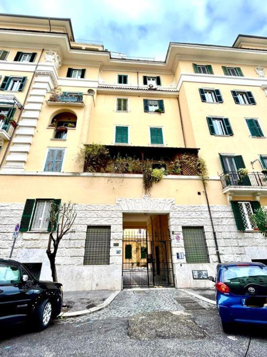 5 Vatican Guest house *