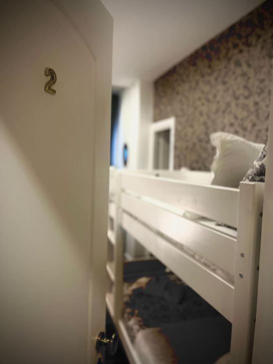 5 Vatican Guest house *