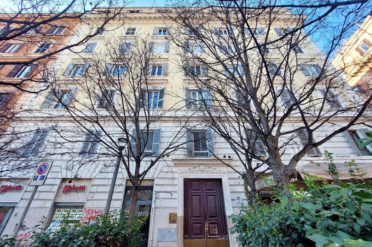 Domus Lou Elegante In Trastevere Apartment