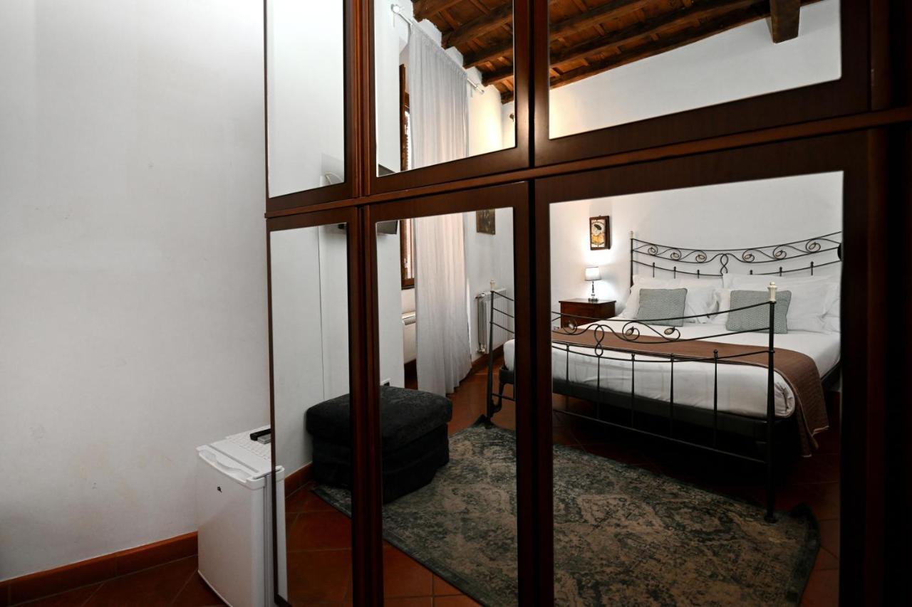 Residenze Romanae - Vicolo Dell'aquila Guest house Rome