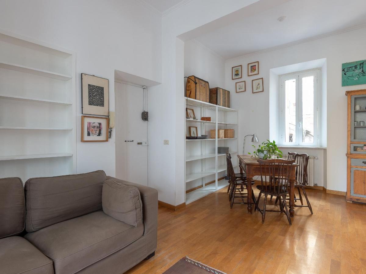 Luxury One Bedroom Fori Imperiali Apartment