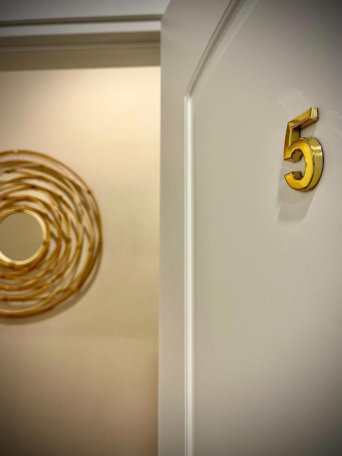 5 Vatican * Rome