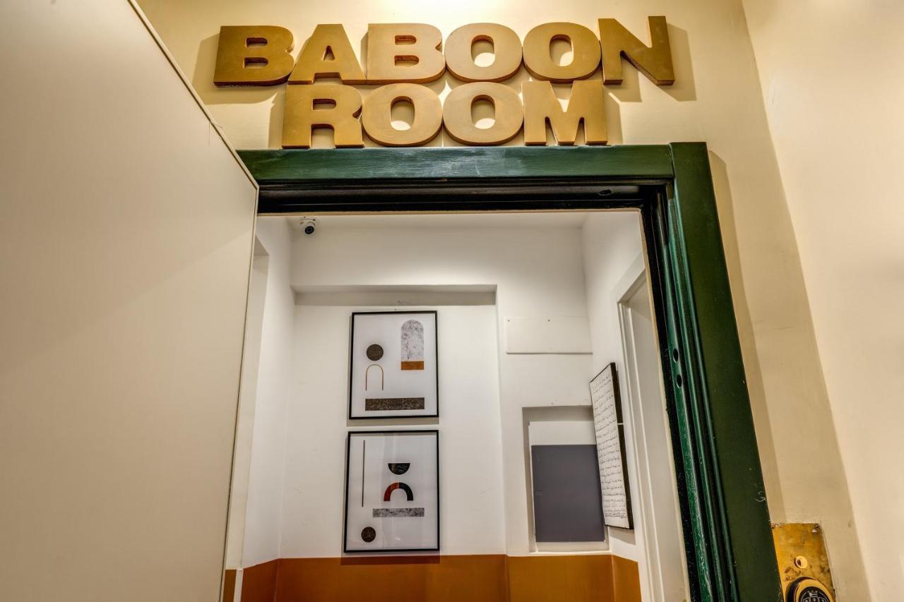 Baboon Guest house *