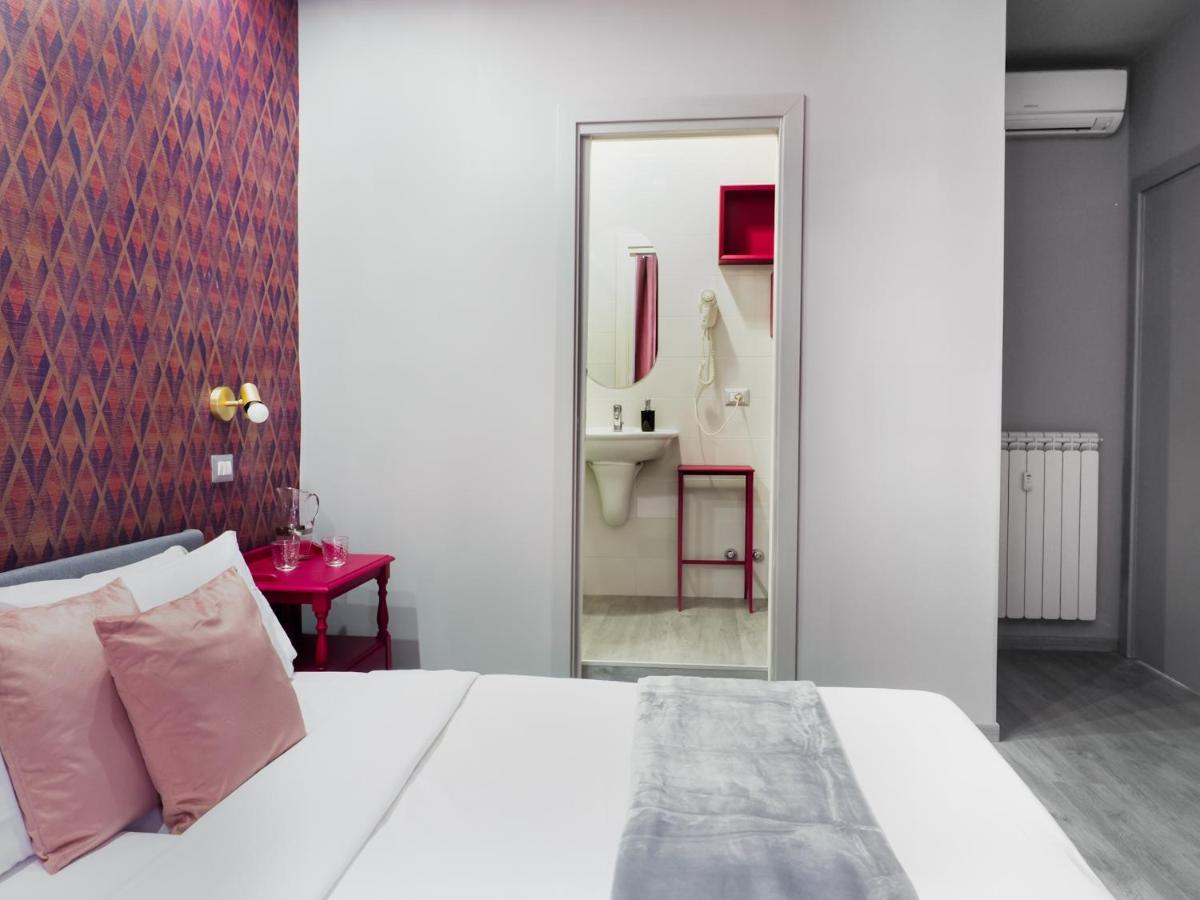 C'est La Vie Guest house Rome