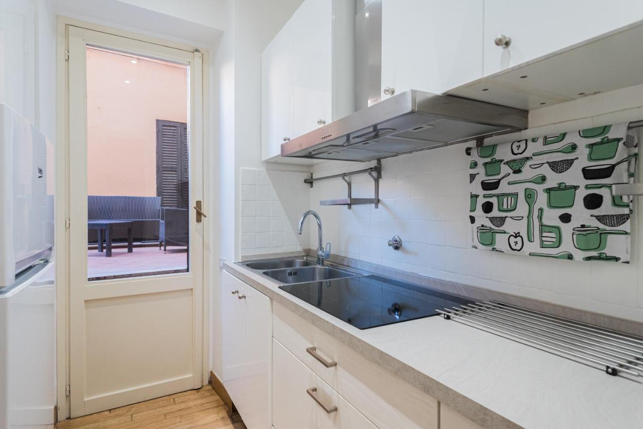 Apartment Lupa Luxury Rome