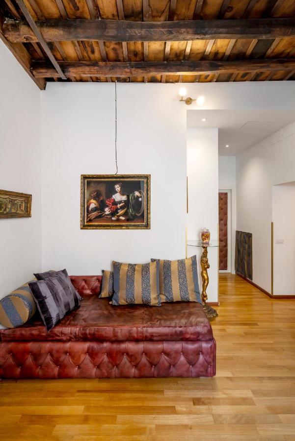 Apartment Pantheon Caravaggio's House
