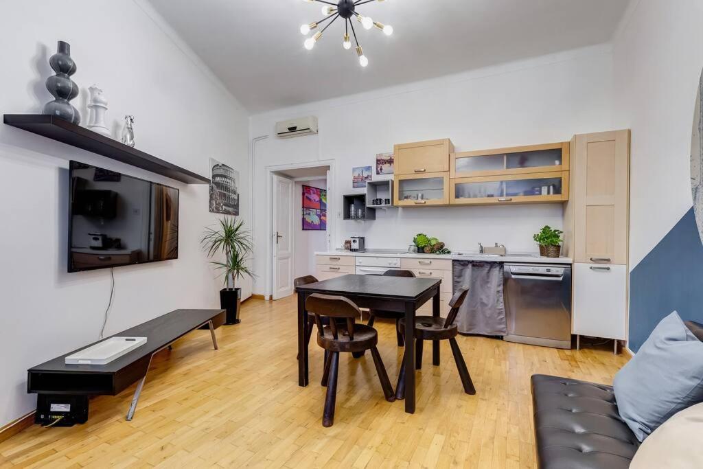 Appartamento L&l Cozy 2-bdr In San Giovanni District