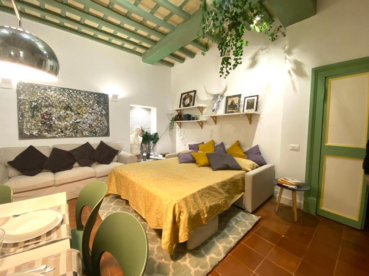 Pantheon Ancient Apartment *
