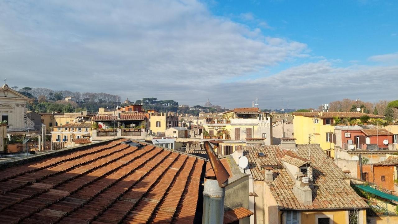 Cinque Attico Panoramico Rome