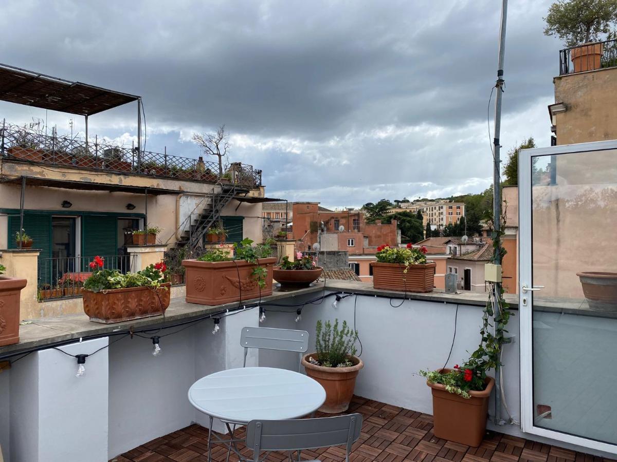 Cinque Attico Panoramico Apartment *