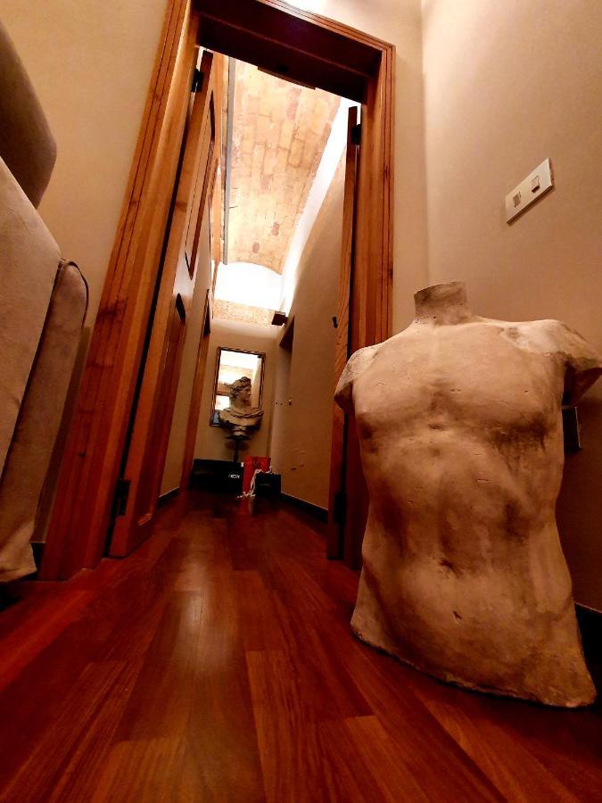 1878s By Aat- Luxury Historic House Piazza Di Spagna * Roma