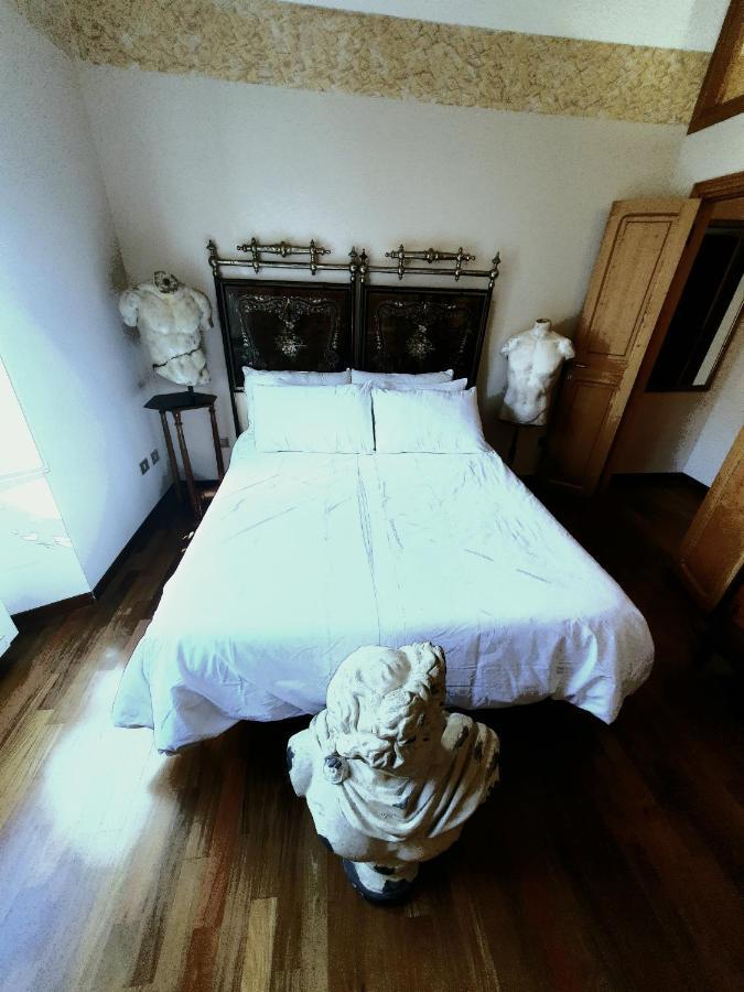 Appartamento 1878s By Aat- Luxury Historic House Piazza Di Spagna *