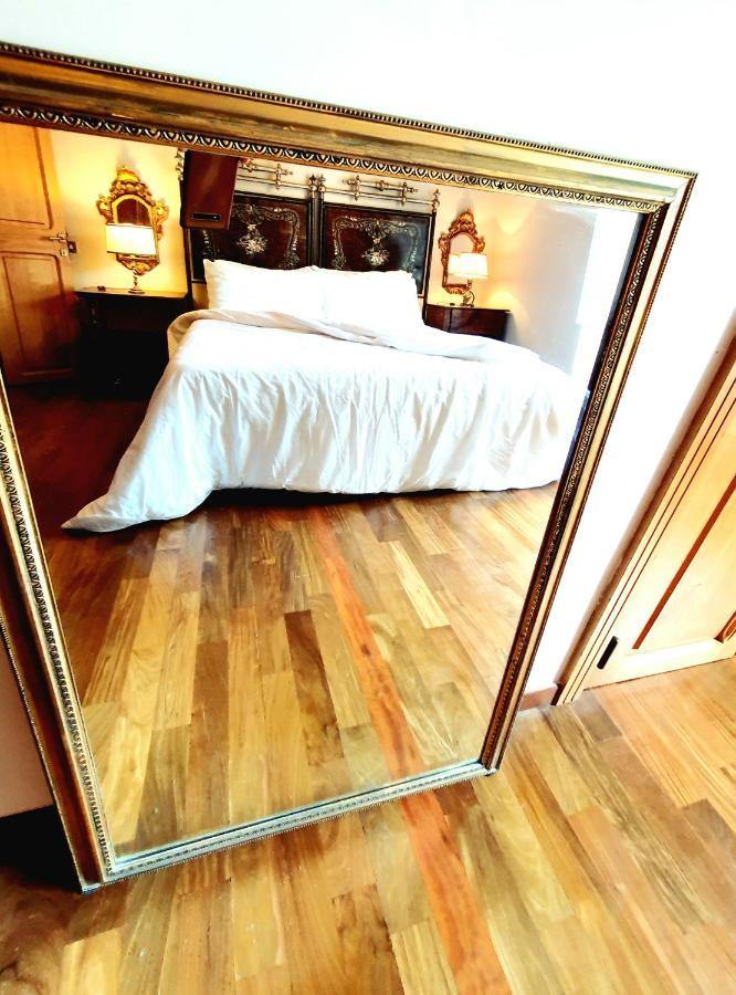 Appartamento 1878s By Aat- Luxury Historic House Piazza Di Spagna *