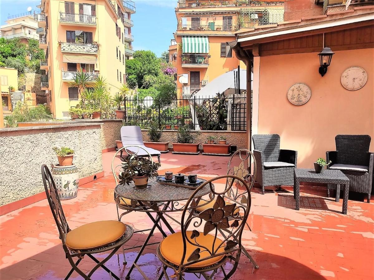 Vatican Heart Leone Terrace Apartment