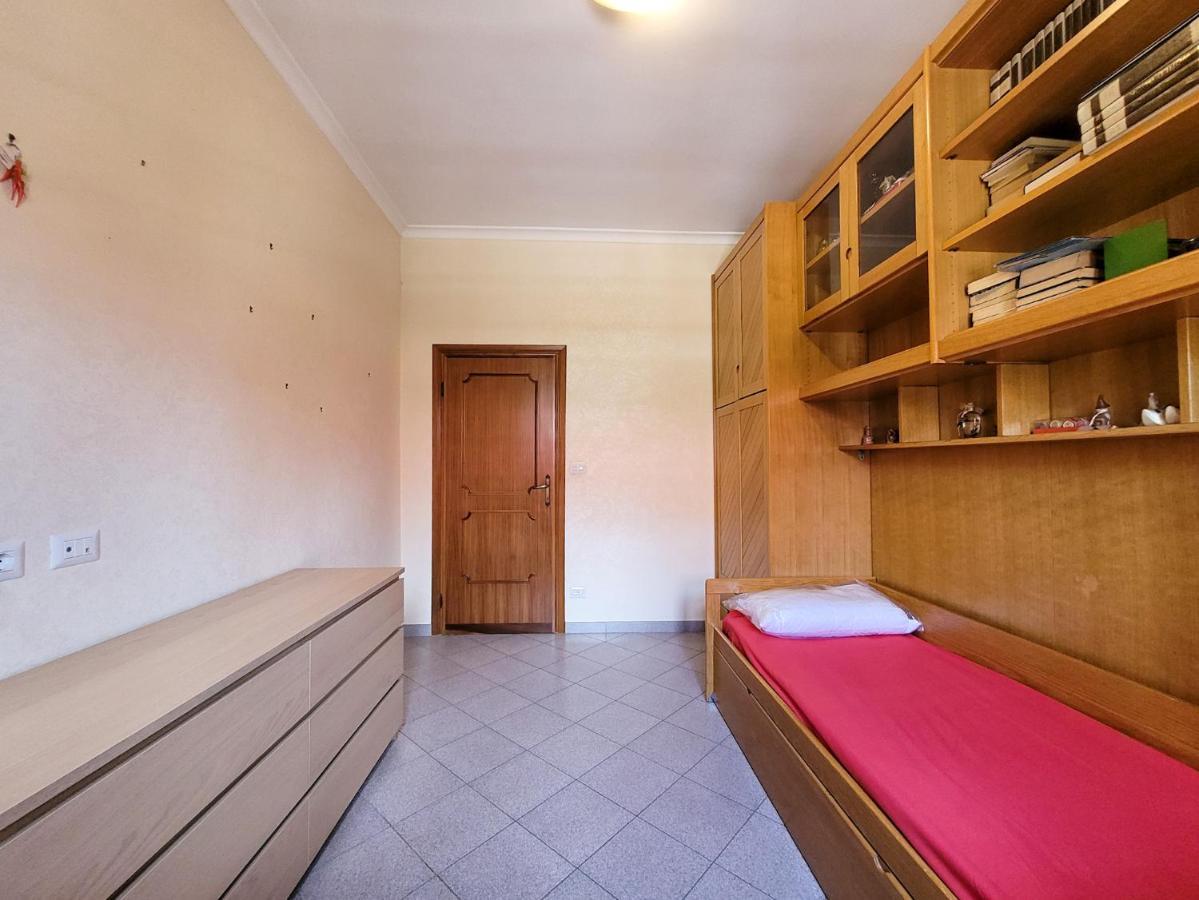 Green Home Apartment *