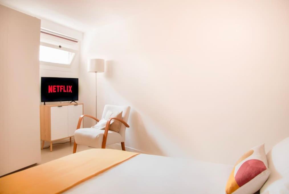 Apartment Indipendente Su Due Livelli Rome
