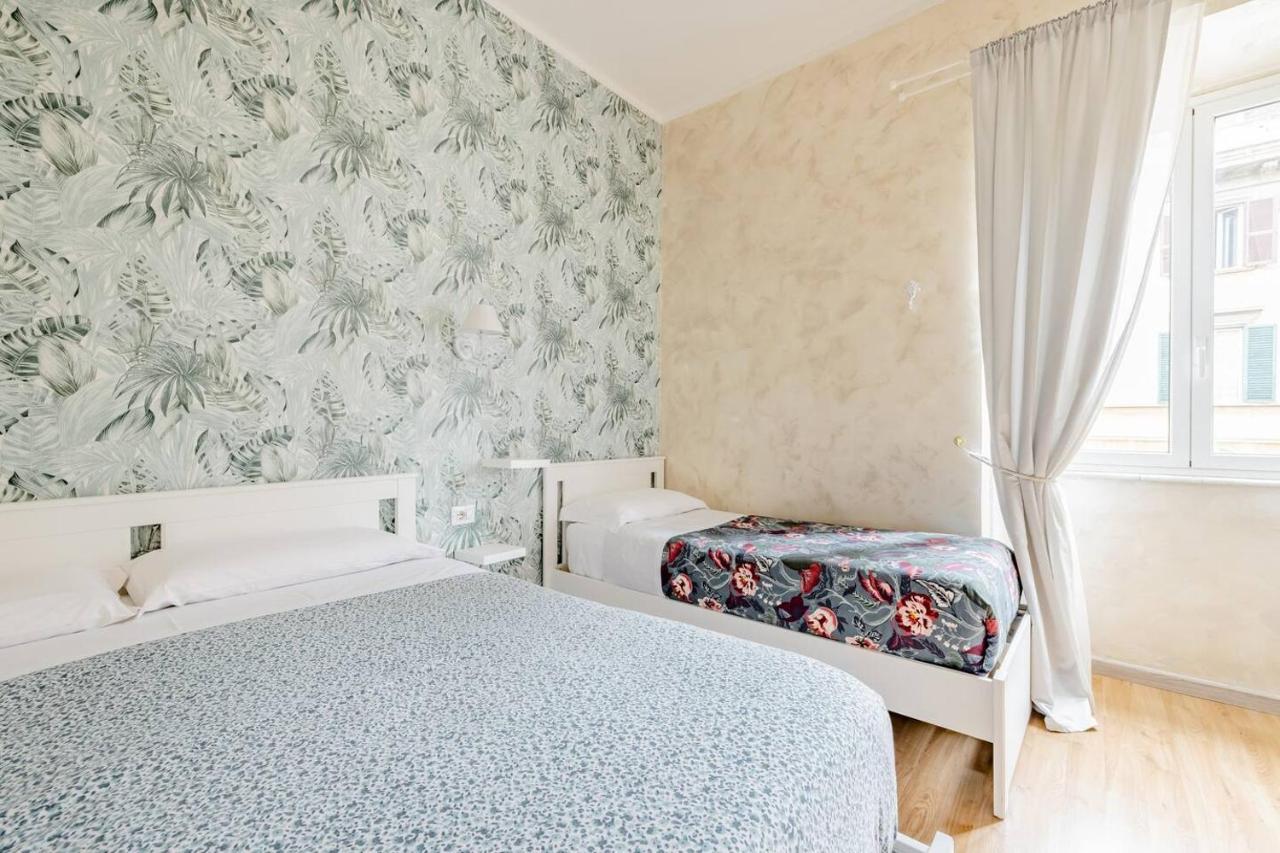 Guest house Deluxe And Chilling Jacuzzi Rome