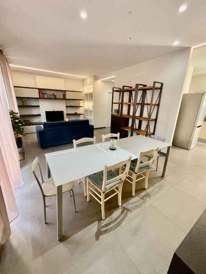 Privatehouseinrome Apartment