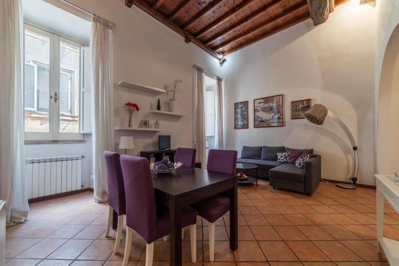 Apartment Pantheon Charming