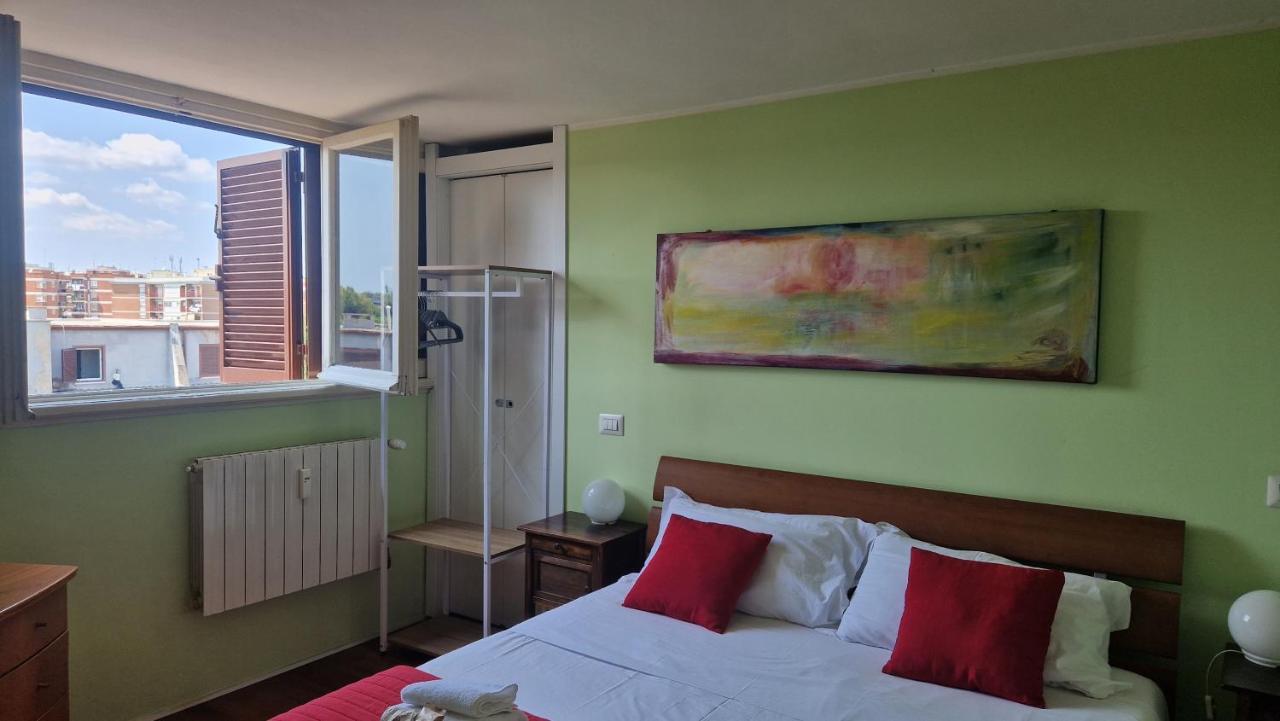 Apartment Casa Di Libri - Delizioso A 10 Min Da Trastevere Rome
