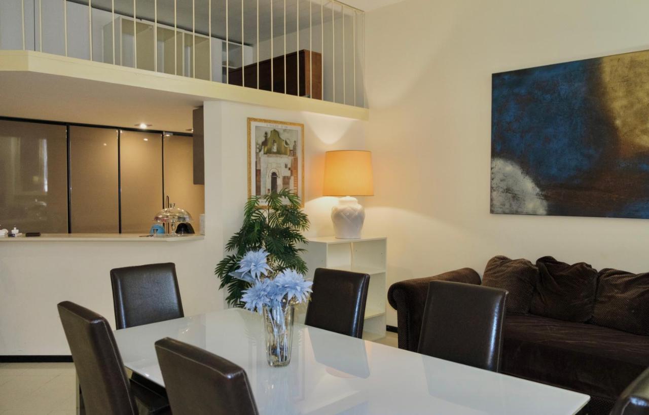 - Walk To Navona - Full Kitchen - Fast Wi-fi & A-c Apartment