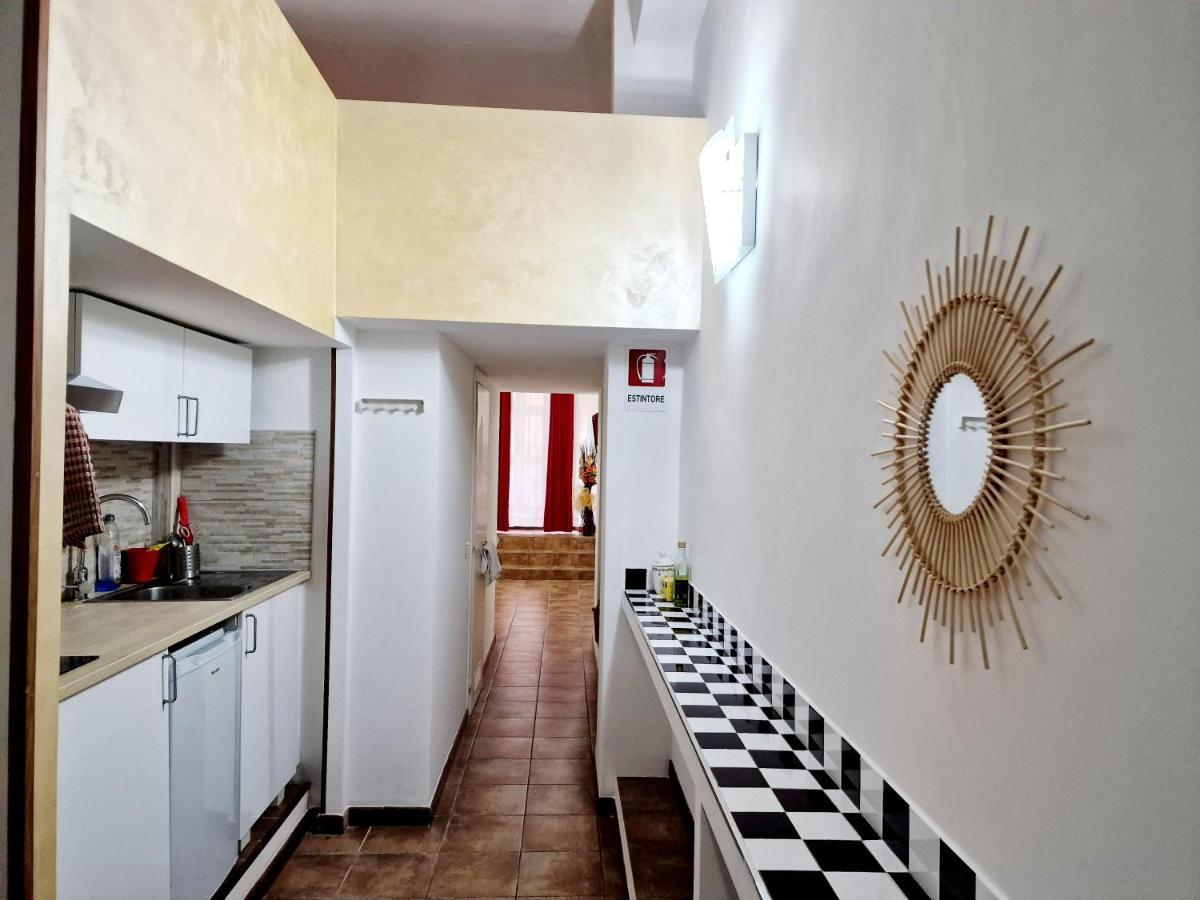 Lofts In Apartment *