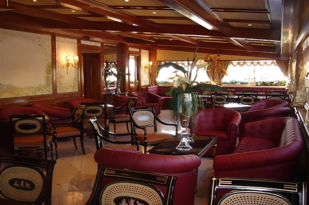 Champagne Palace 4* Rome