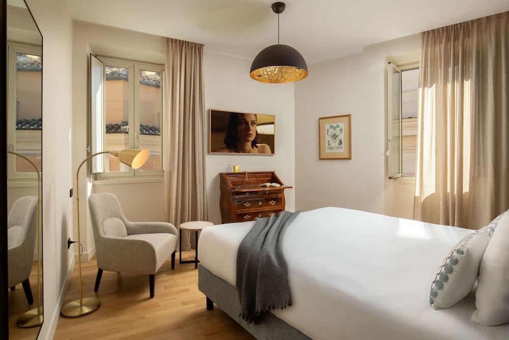 9hotel Cesari 4* Rome