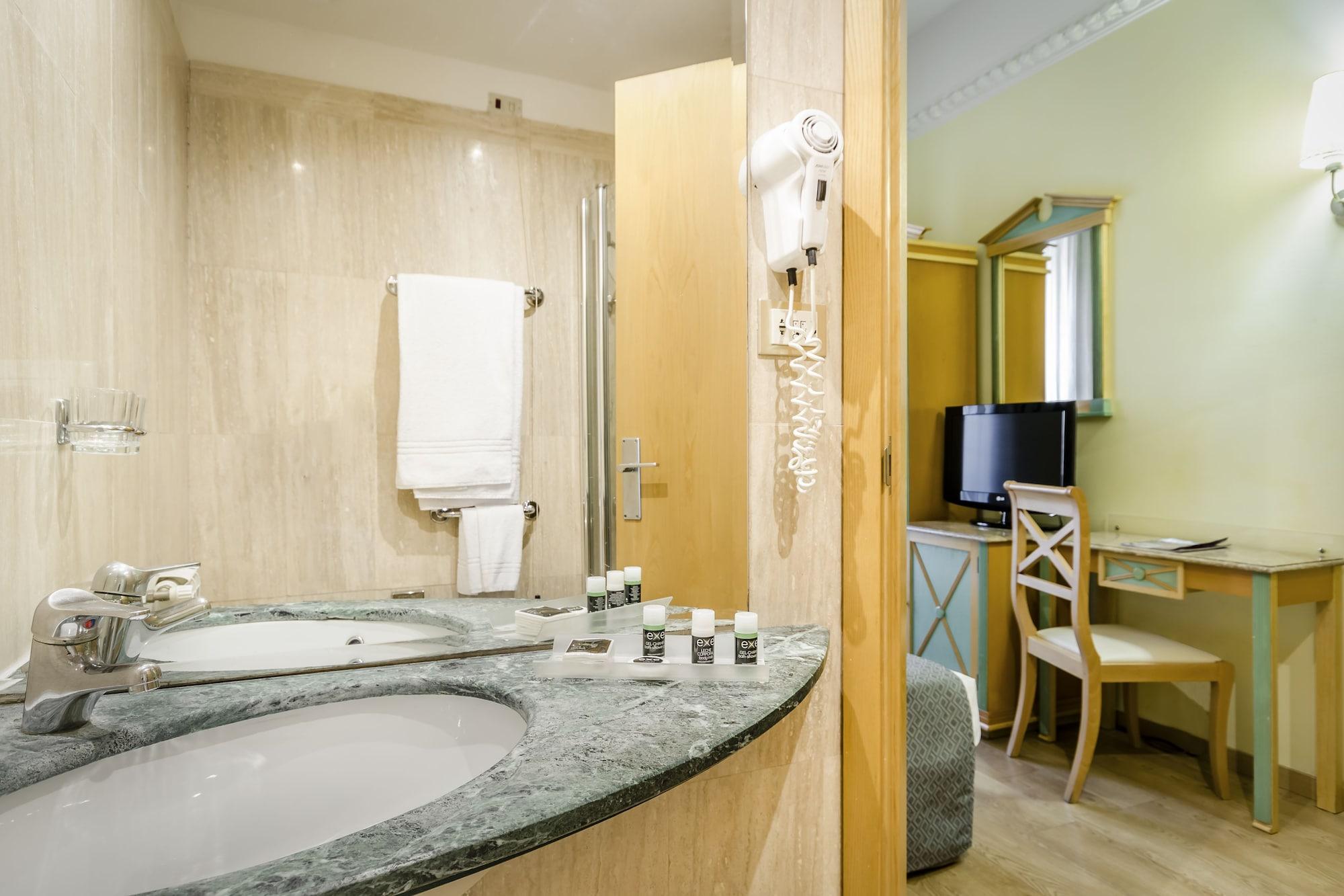 Hotel Exe Domus Aurea 3*