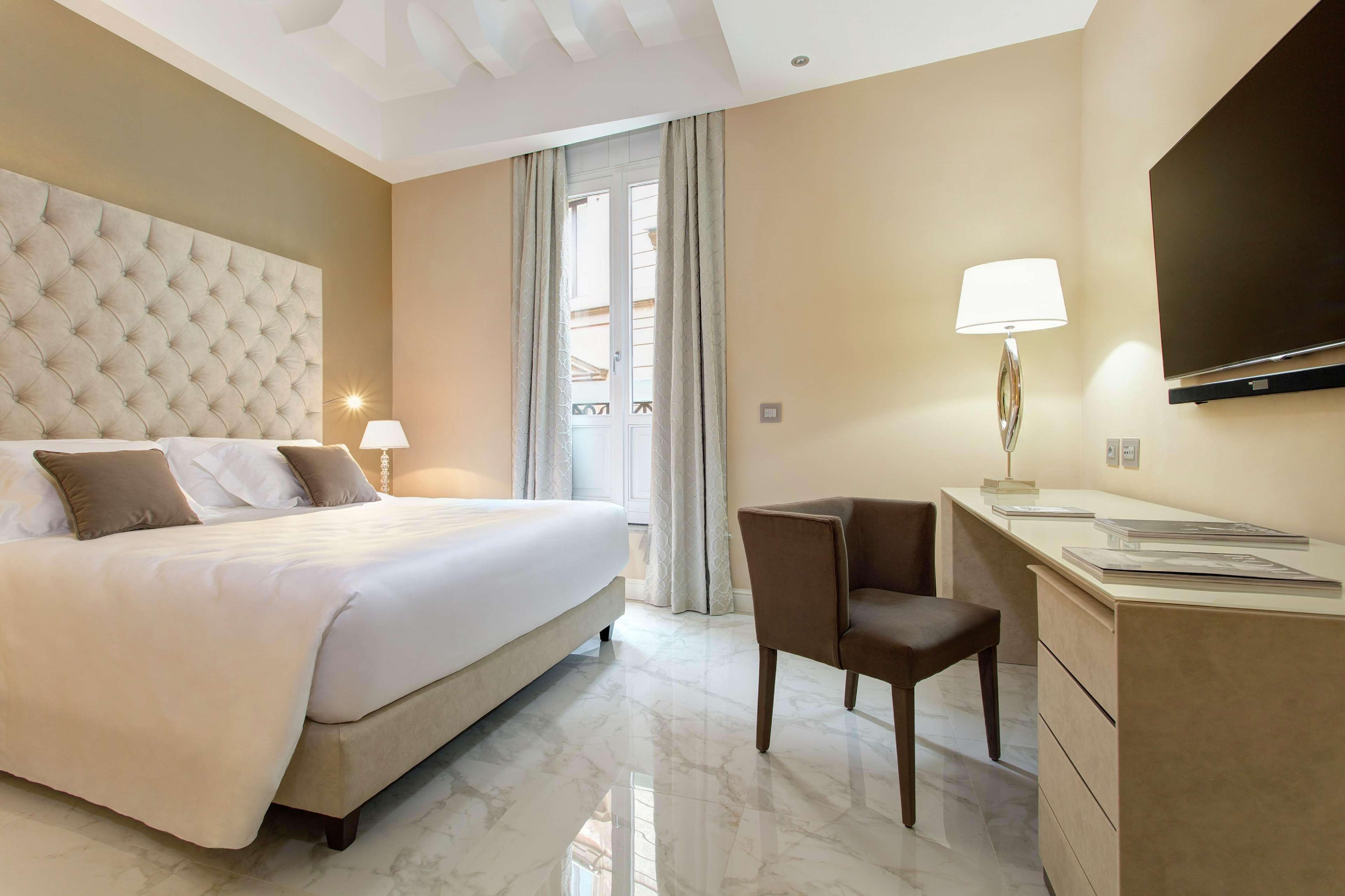 Aleph Hotel, Curio Collection By Hilton 5*