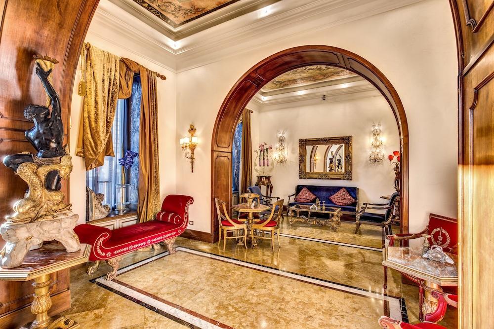 Romanico Palace Luxury & 4* Rome