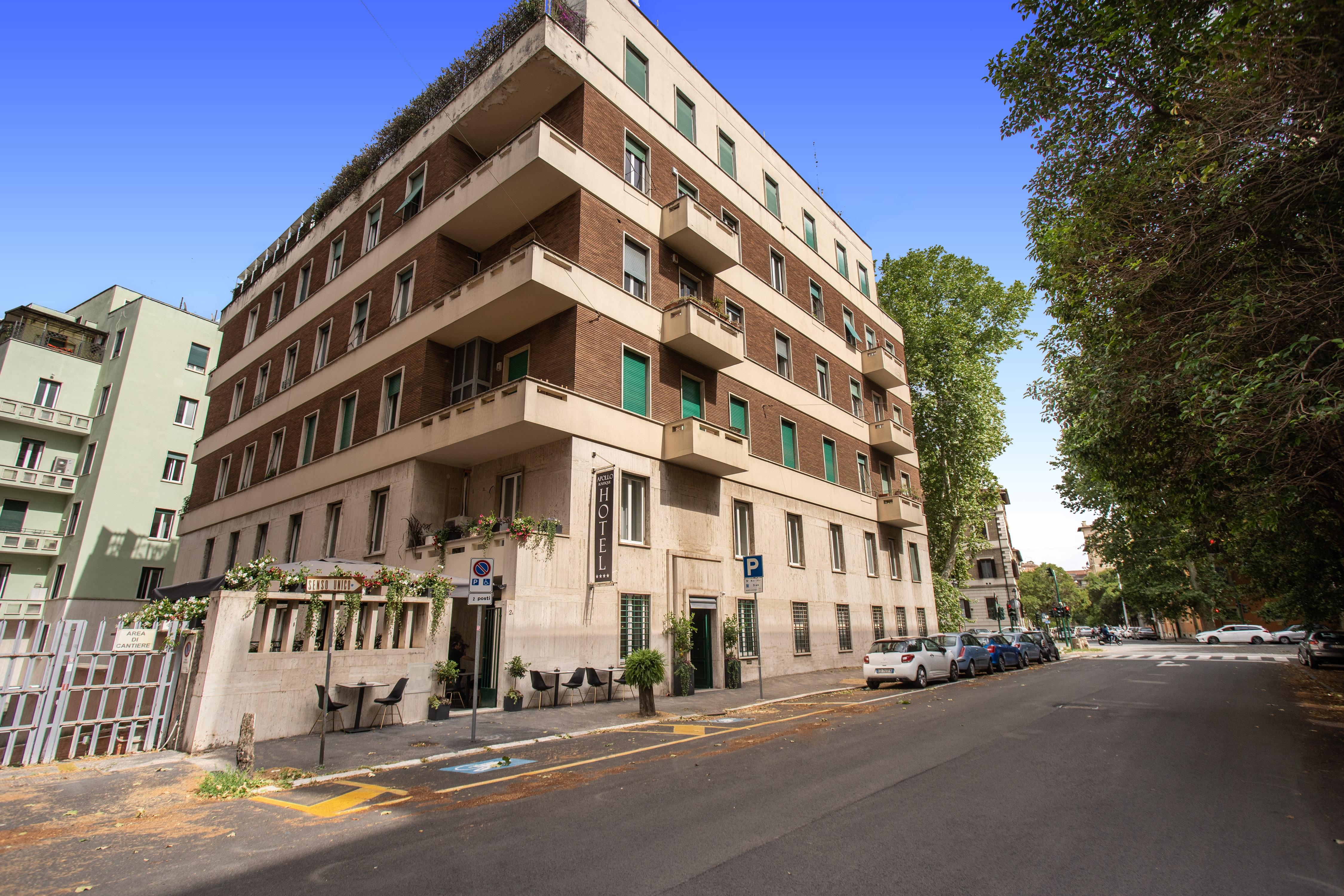 Apollo Boutique Hotel 4*