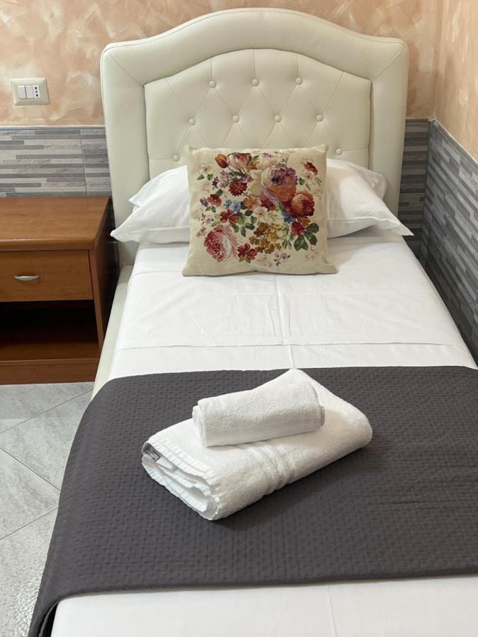 Relax On 2 - *
