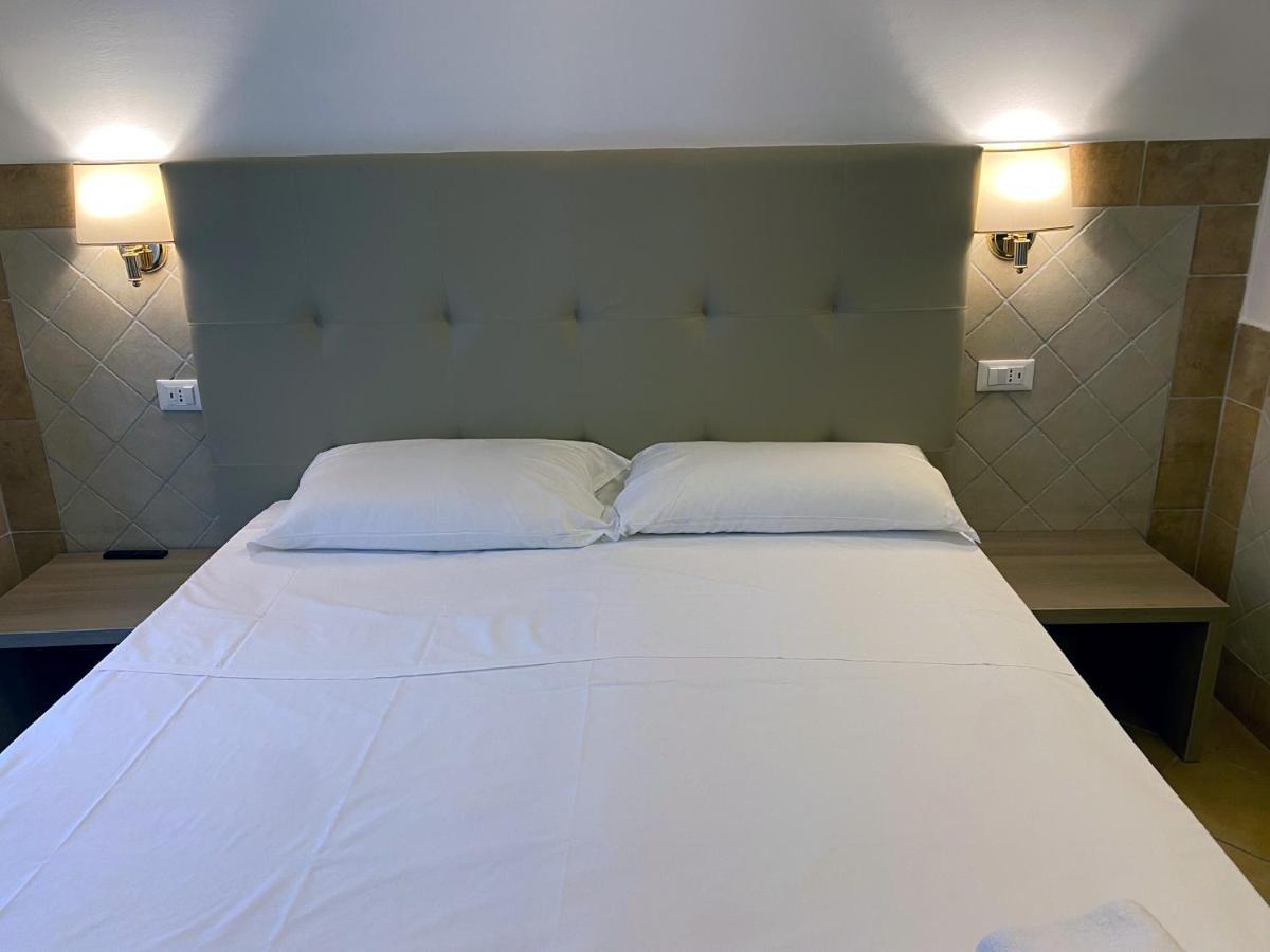 Alex Square Hotel