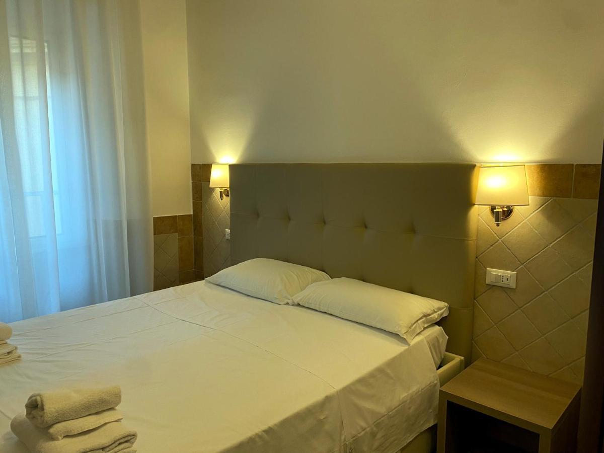Alex Square 3* Rome