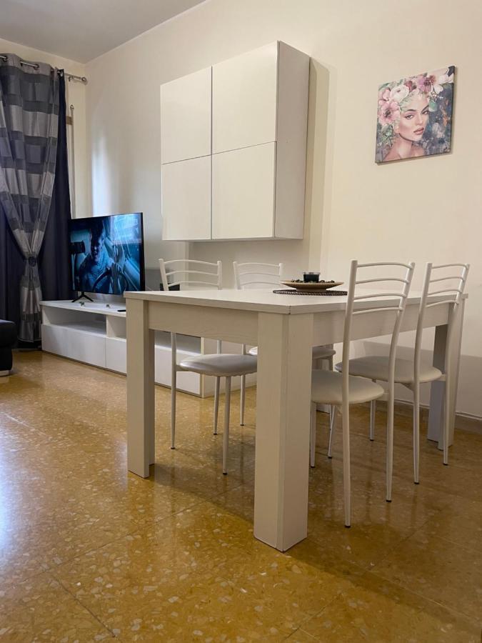 La Casa Di Ele Apartment *