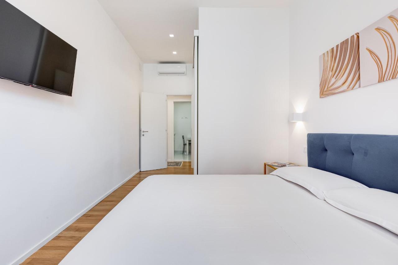 Apartment Opera Exclusive House By Premium Collection