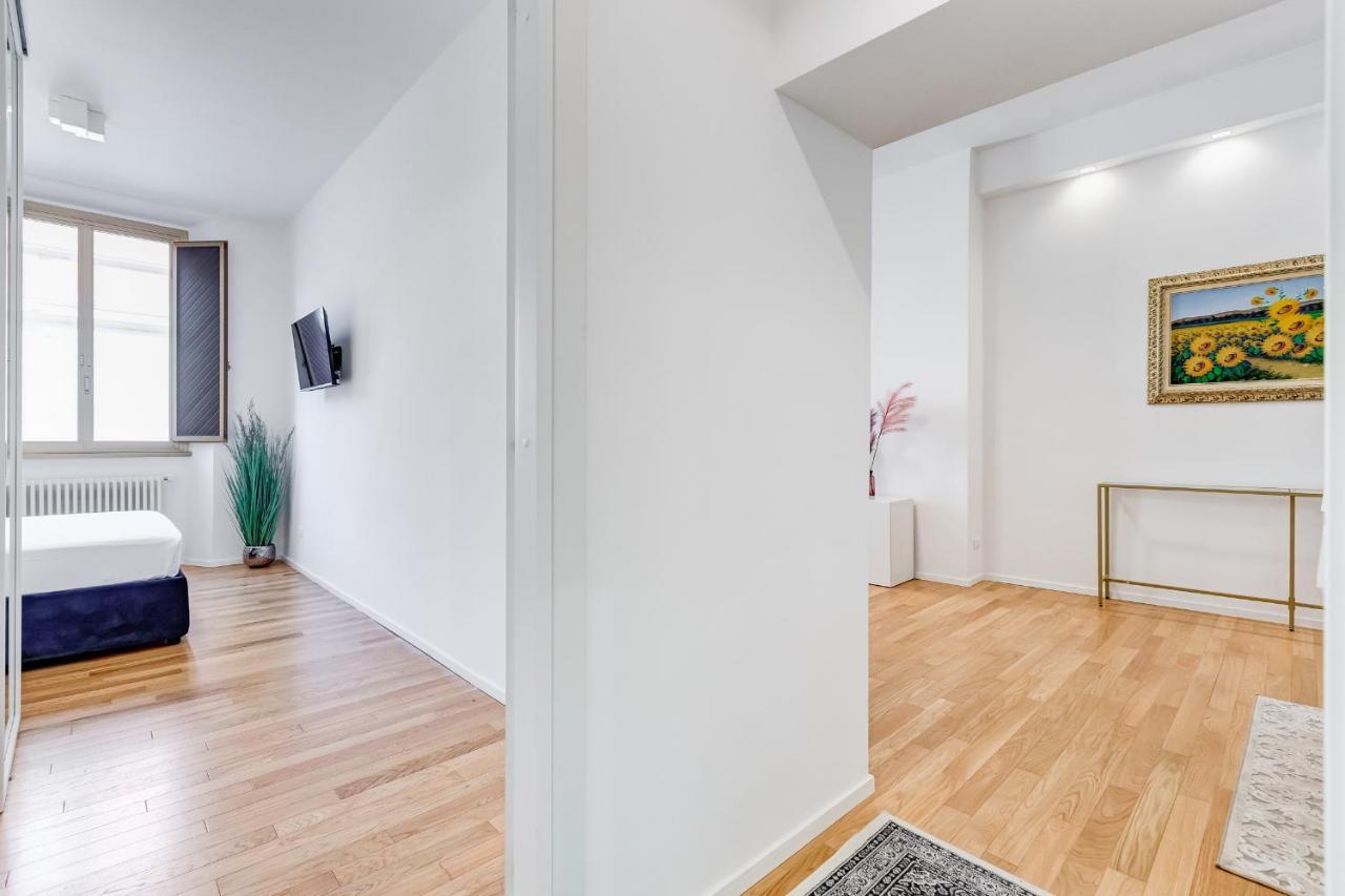 Apartment Opera Exclusive House By Premium Collection *
