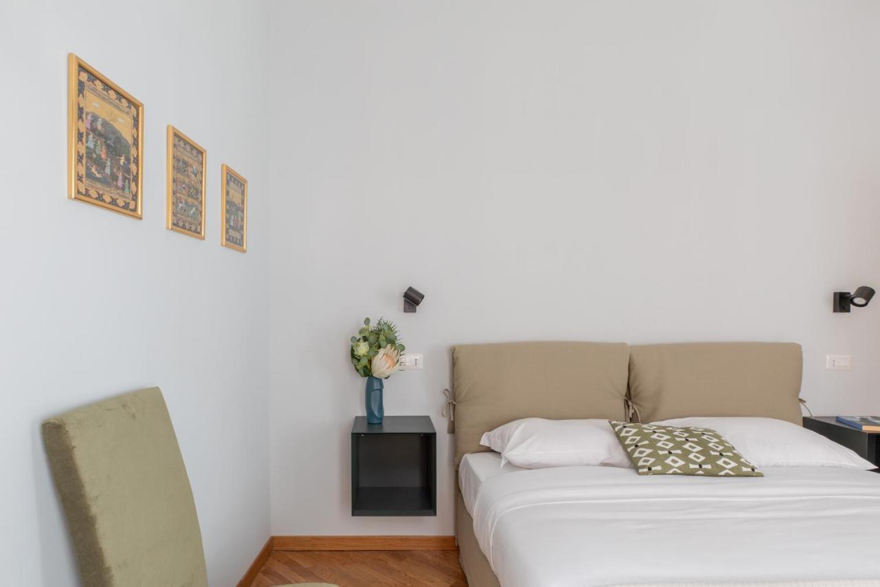 Iflat Trevi Charming Apartment