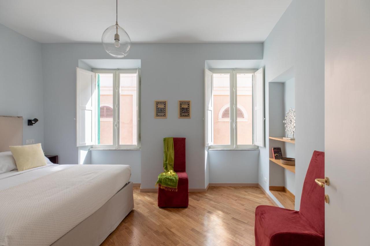 Iflat Trevi Charming Apartment *