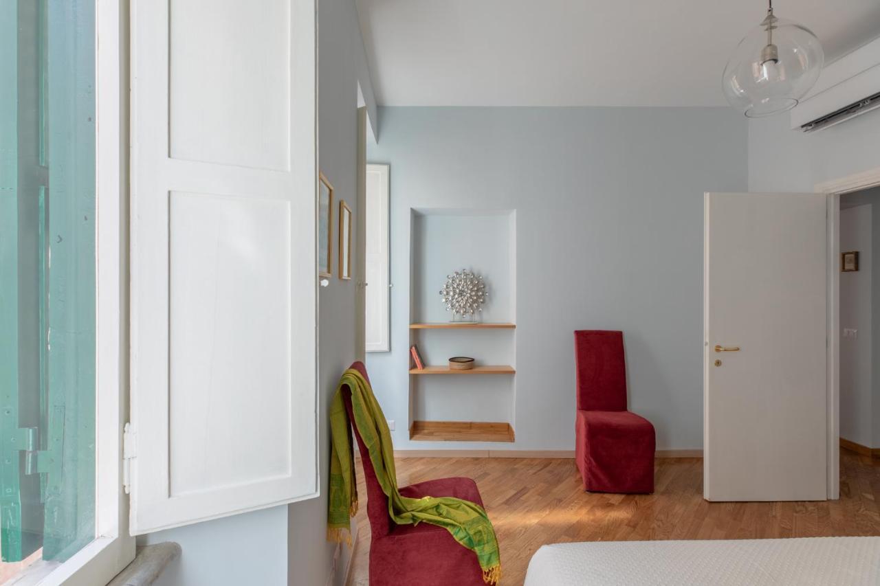 Iflat Trevi Charming Apartment