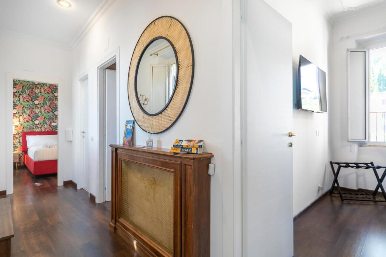 Luxury Penthouse In Trastevere * Rome