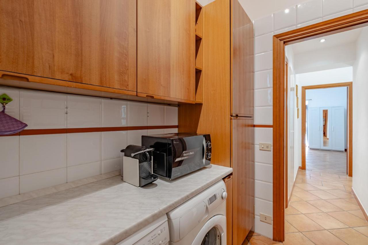 Apartment Ele Pantheon Rome