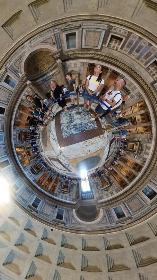 Ele Pantheon * Rome
