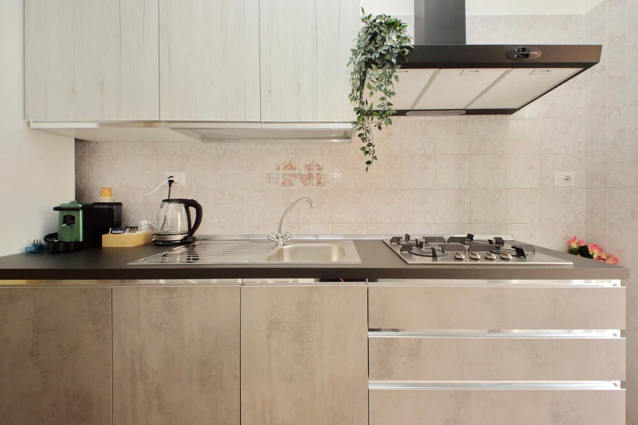 Modern Large In Apartment Rome